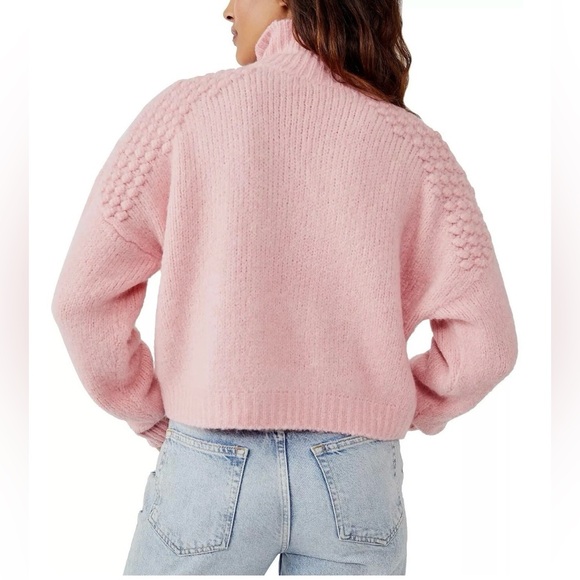 Free People Bradley Turtleneck Pullover Sweater Baby Pink Color Women’s Size M - Picture 4 of 12